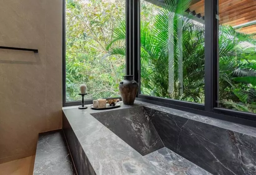 ホテル Villa Morada Canggu By Nakula