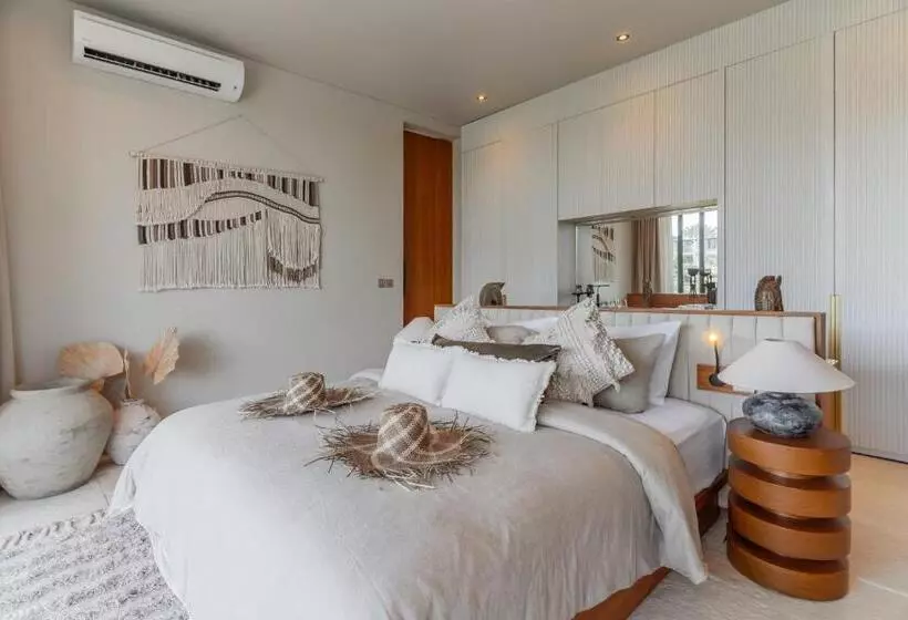 ホテル Villa Morada Canggu By Nakula