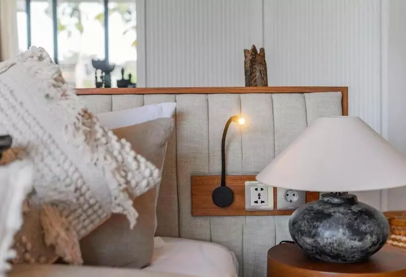 ホテル Villa Morada Canggu By Nakula