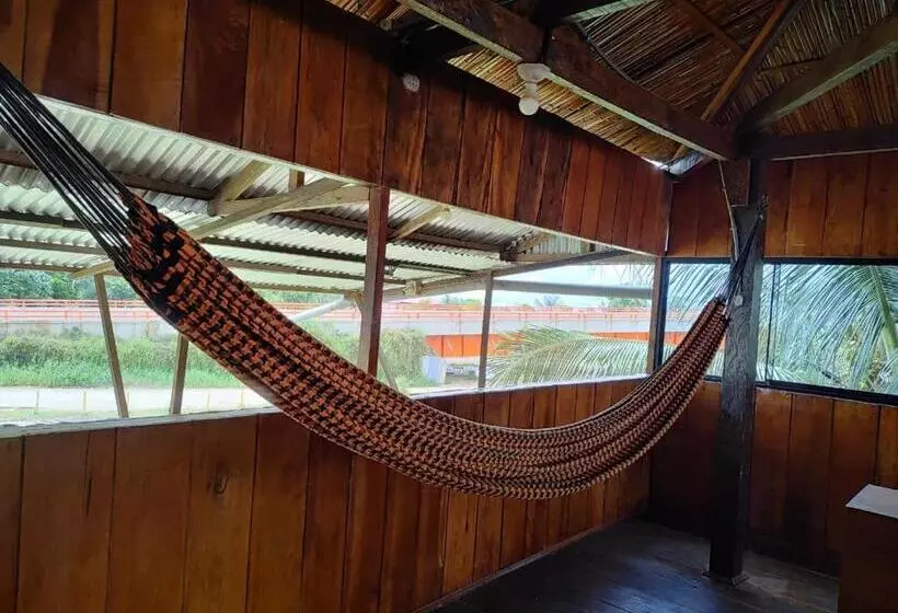 Irakunumi Hostel