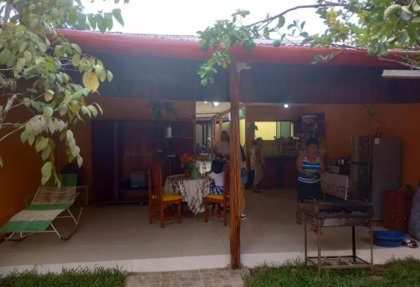 Irakunumi Hostel