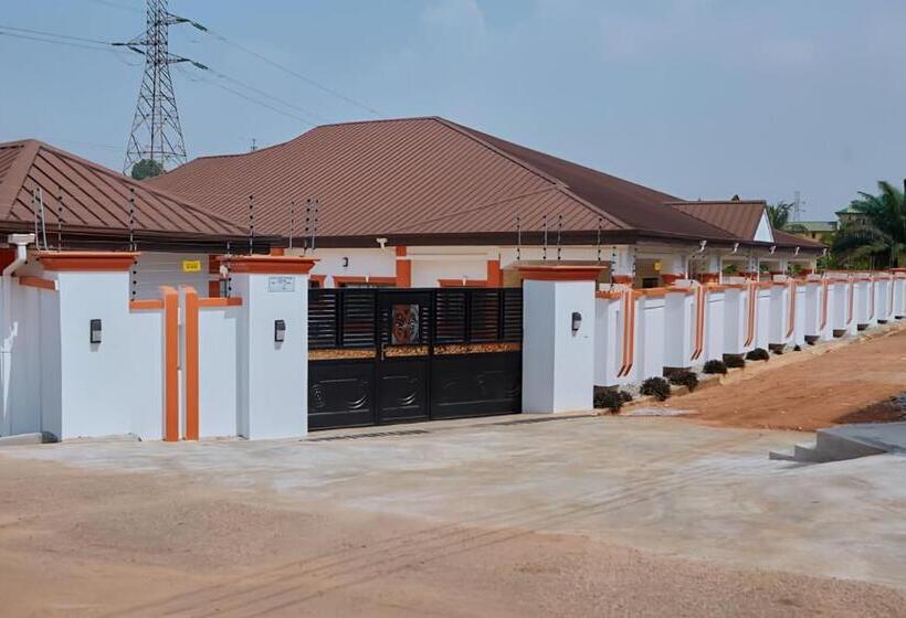 펜션 247 Executive Lodge