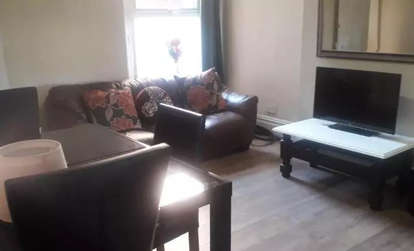 Majatalo Bright Home Guest House