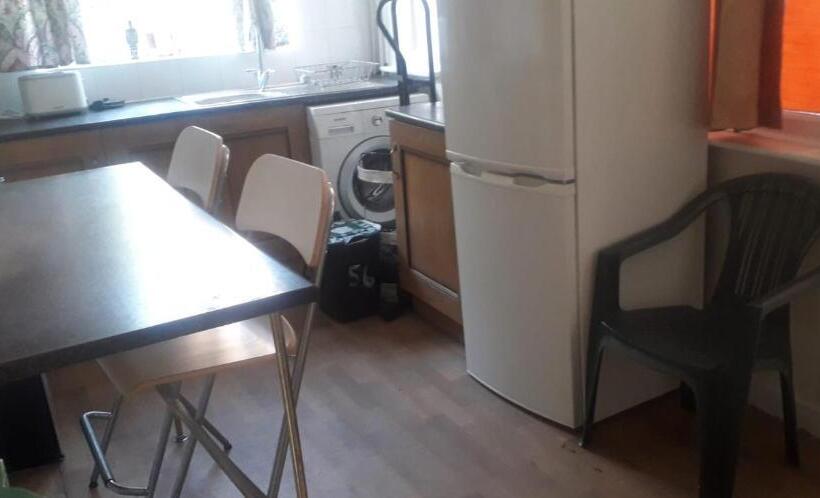 펜션 Bright Home Guest House