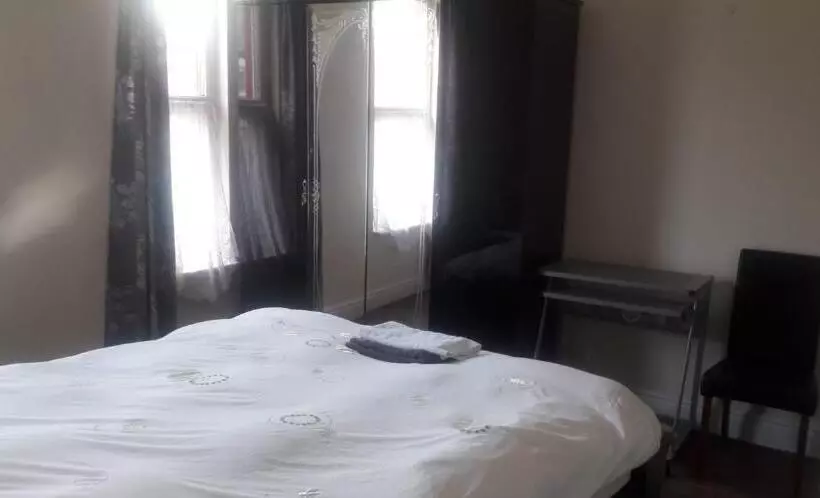 Majatalo Bright Home Guest House