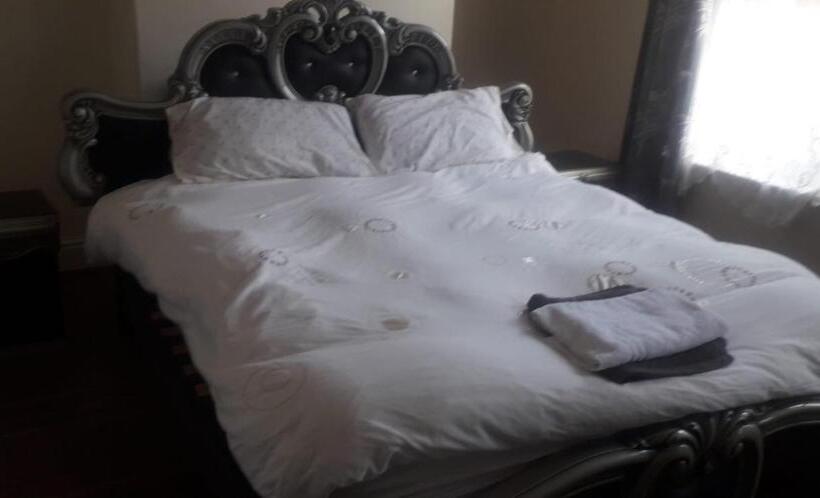 펜션 Bright Home Guest House