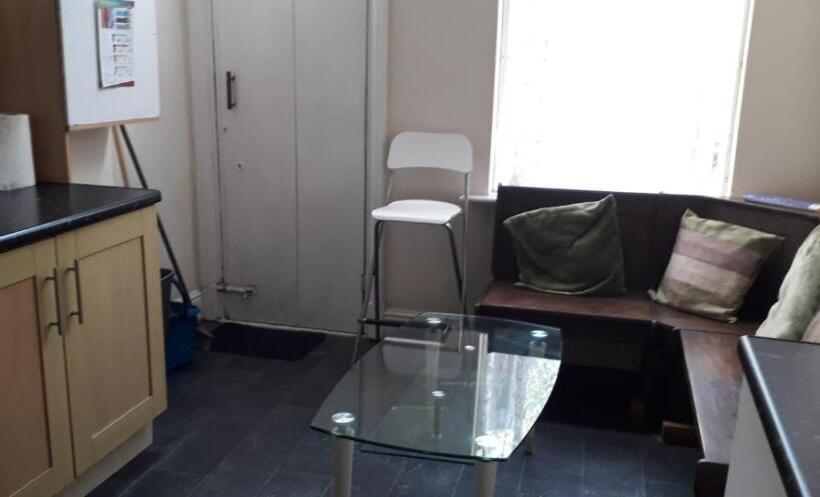 펜션 Bright Home Guest House