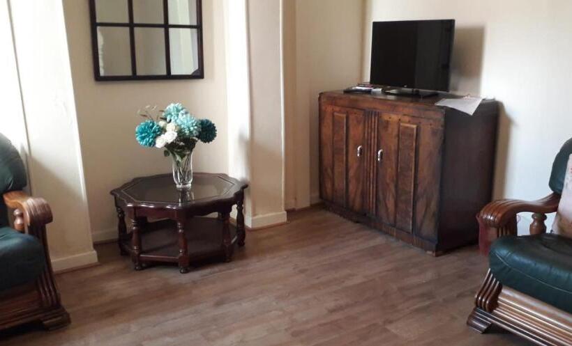 펜션 Bright Home Guest House