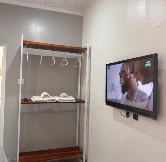 Pensão Hospedaria Lc Sanjuquila