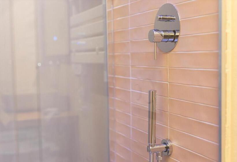 Пансион Luci Sul Mare  Boutique Rooms