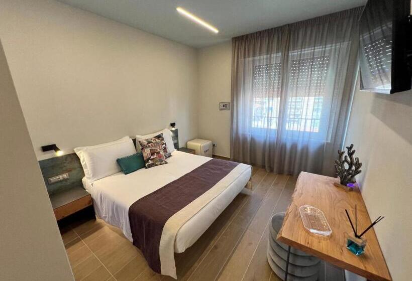 Пансион Luci Sul Mare  Boutique Rooms