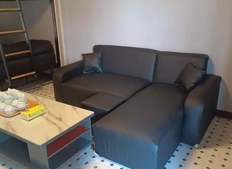 Majatalo Patchara Home