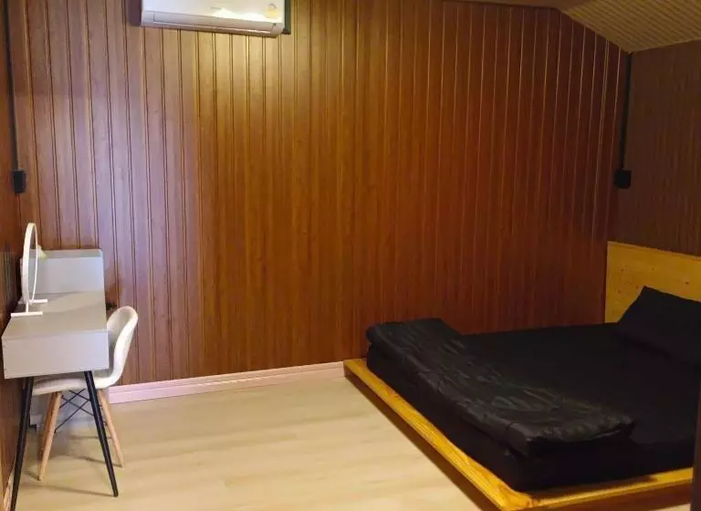 Majatalo Patchara Home