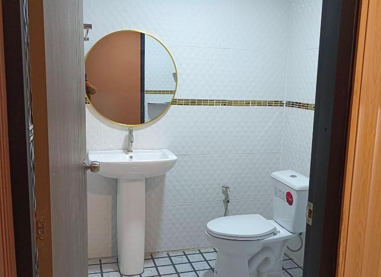 بنسيون Patchara Home