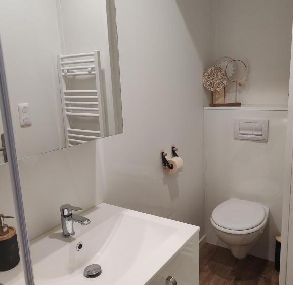 بنسيون Studio Proche Aéroport De Nantes Atlantique