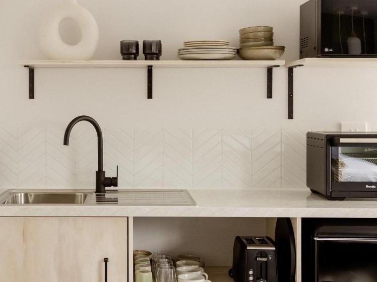 پانسیون The Shed