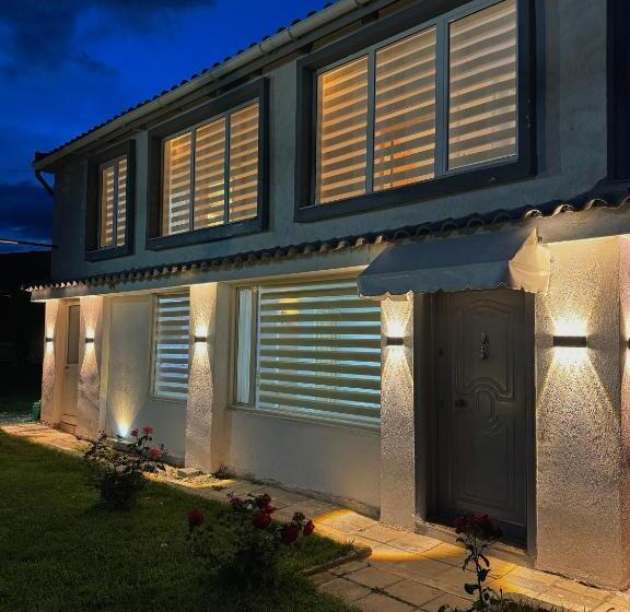 پانسیون Vilabakiaj