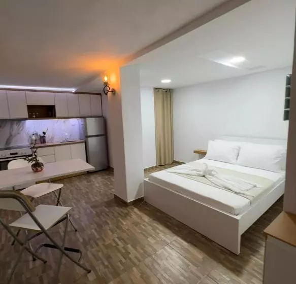 ペンション Vilabakiaj