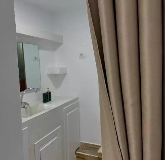 ペンション Vilabakiaj