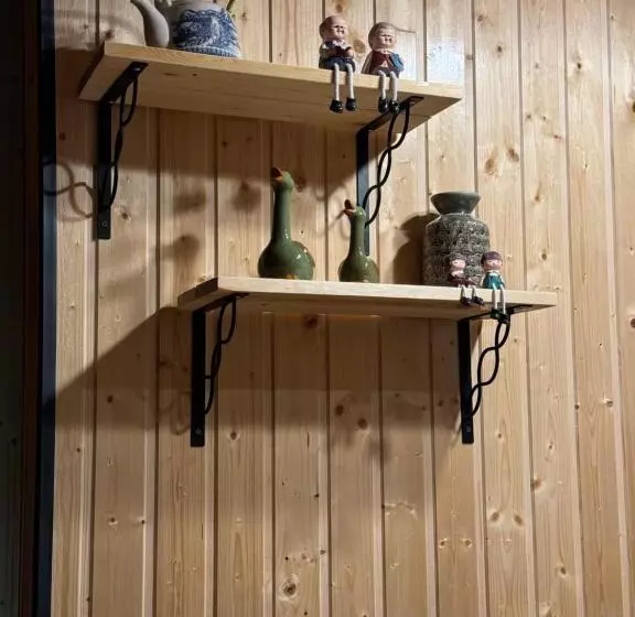 پانسیون Woodlandracha