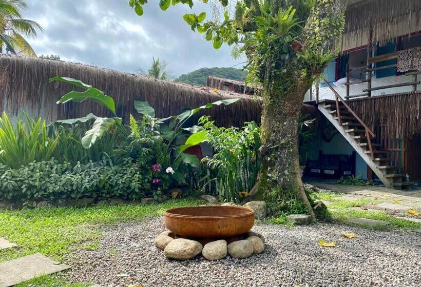 Pousadinha Tia Chica Camburi