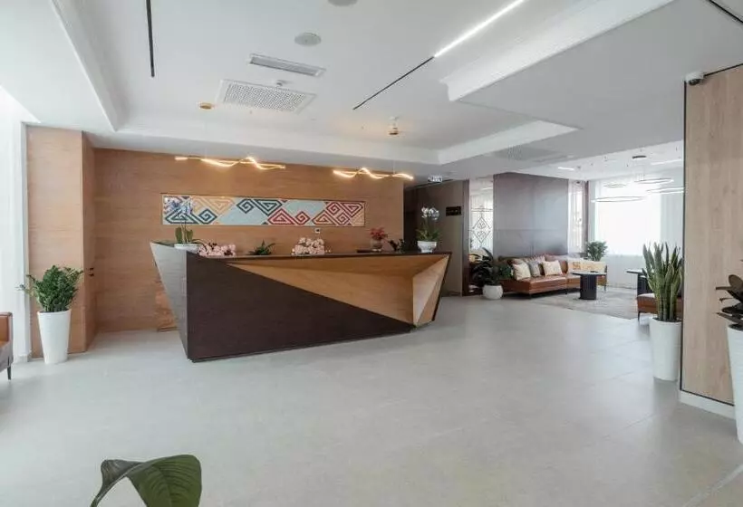 Qazaq Hotel Premium