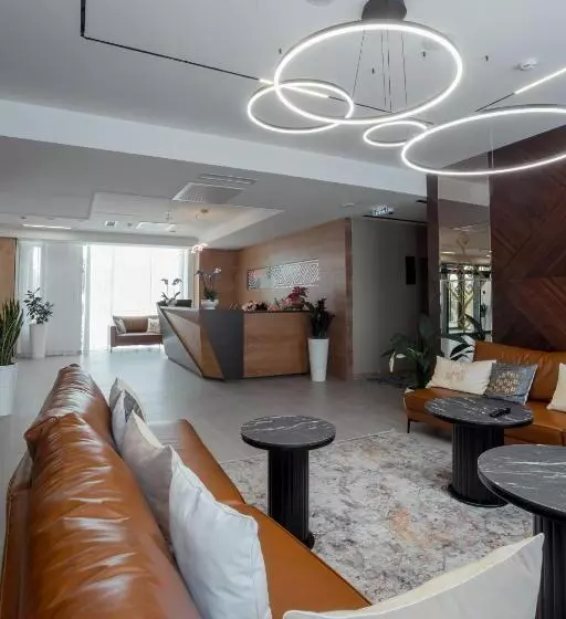 Qazaq Hotel Premium
