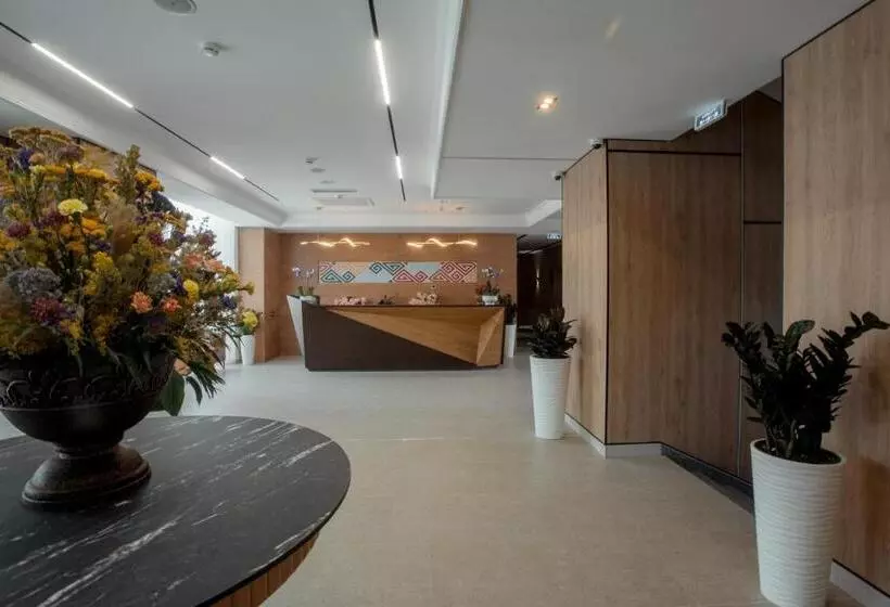 Qazaq Hotel Premium