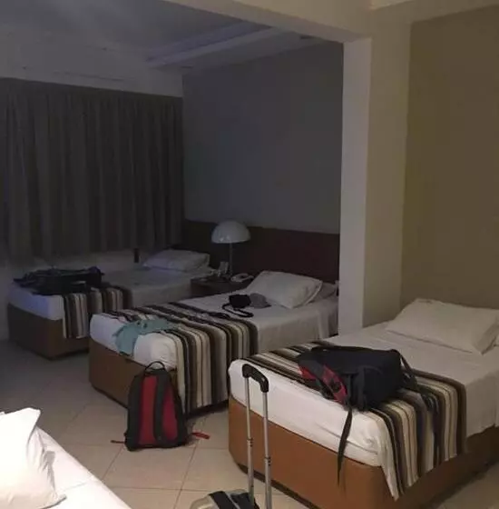 Rede Brasil De Hotelaria E Locação De Locação De Veículos Ltda