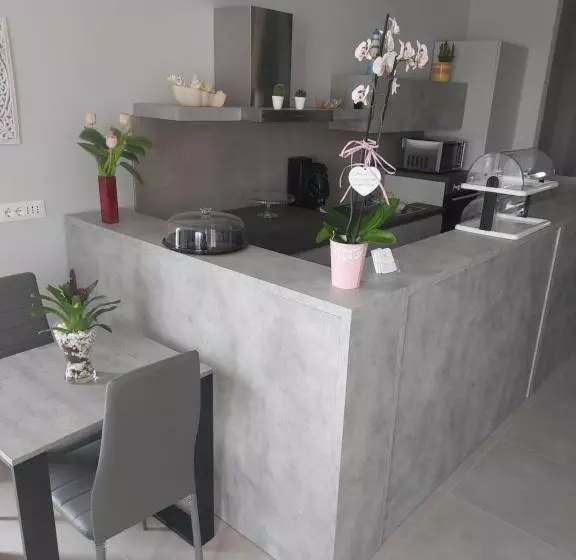 Villa Dei Due Mari B&b