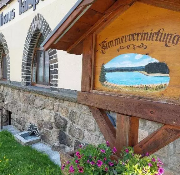 Retkeilymaja Gasthaus Talsperre  Gaststätte Und Pension