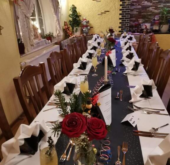 فندق صغير Gasthaus Talsperre  Gaststätte Und Pension