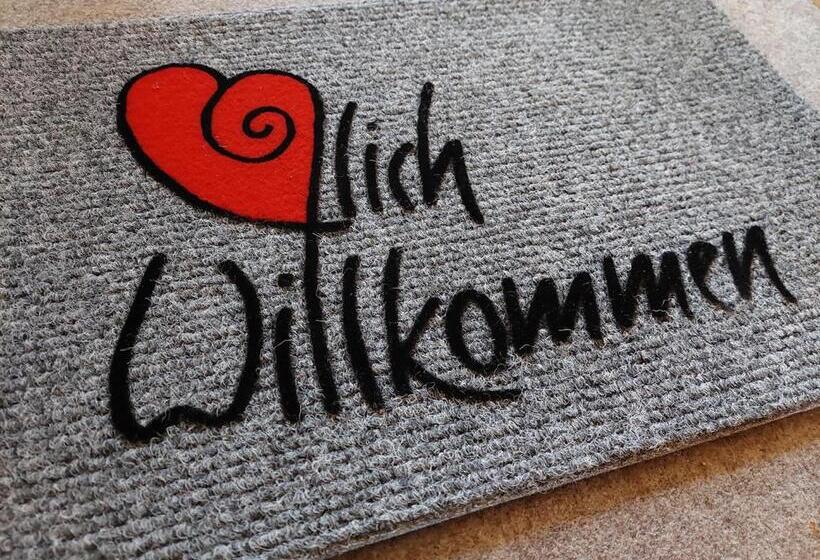 فندق صغير Gasthaus Talsperre  Gaststätte Und Pension