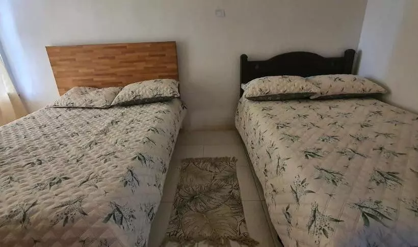 ユースホステル Hostal Mar Y Luz