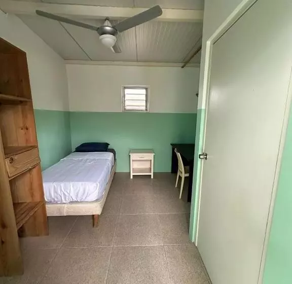 هاستل Studentenhuis   Casa 7