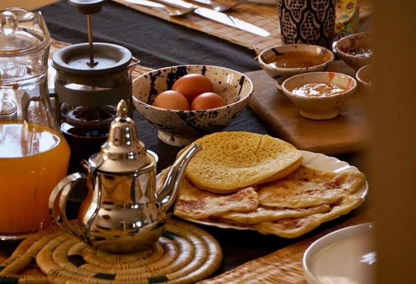 Herberge The Line Up