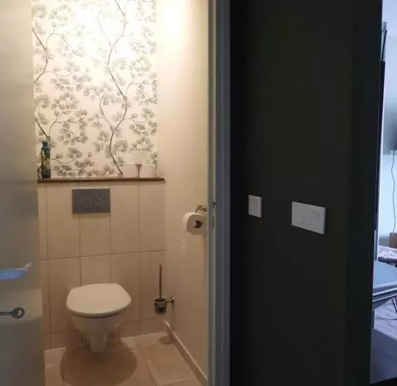 Bed and Breakfast Chez Mobi