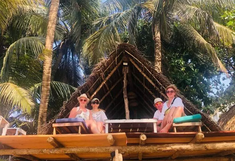 Honey Beach Hostel