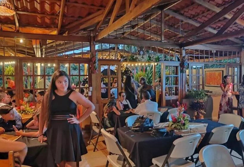 ホテル Arrecife Centro Recreativo Y Hospedaje