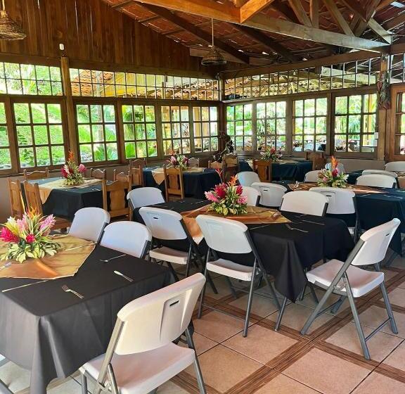 ホテル Arrecife Centro Recreativo Y Hospedaje