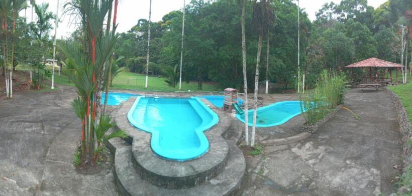 ホテル Arrecife Centro Recreativo Y Hospedaje