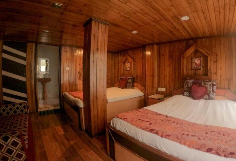 Hotel Grg Broadway Mall Road Darjeeling By Royal Collection