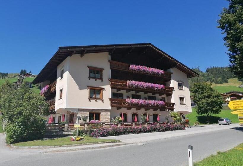 ホテル Klausenhof