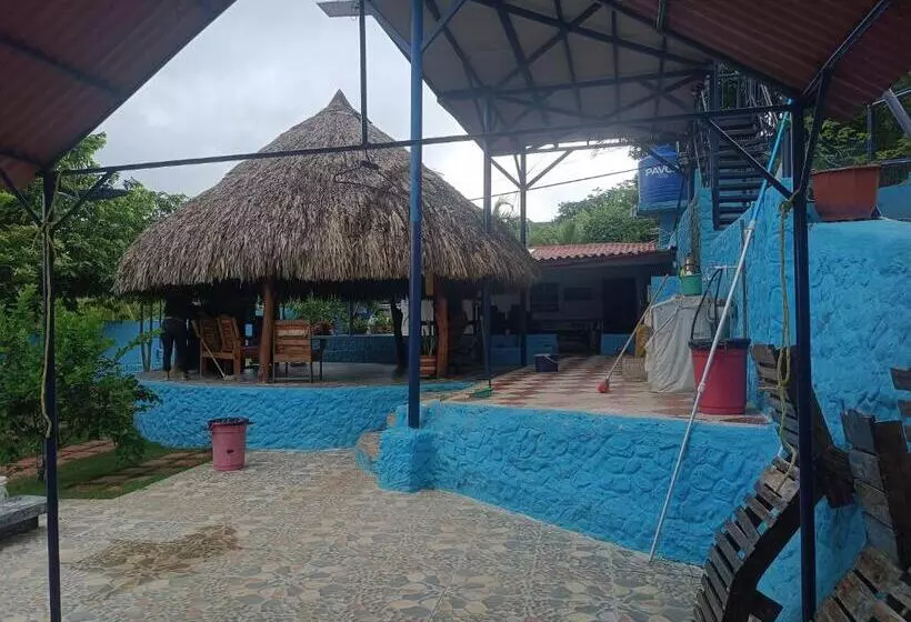 Hotelli Oasis Blue