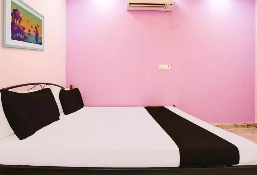 Hotelli O Rajendra Palace
