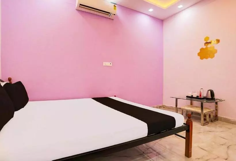 Hotelli O Rajendra Palace