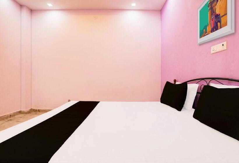 هتل O Rajendra Palace