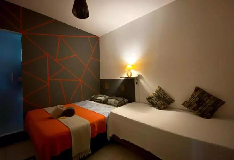 La Casita Hostel Praia Do Forte Bahia