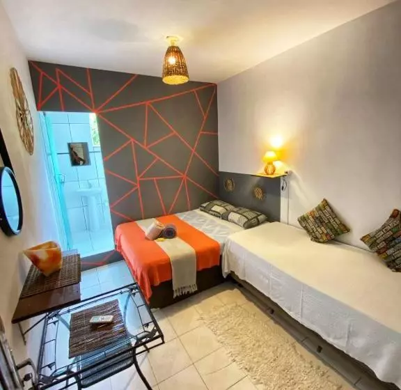La Casita Hostel Praia Do Forte Bahia