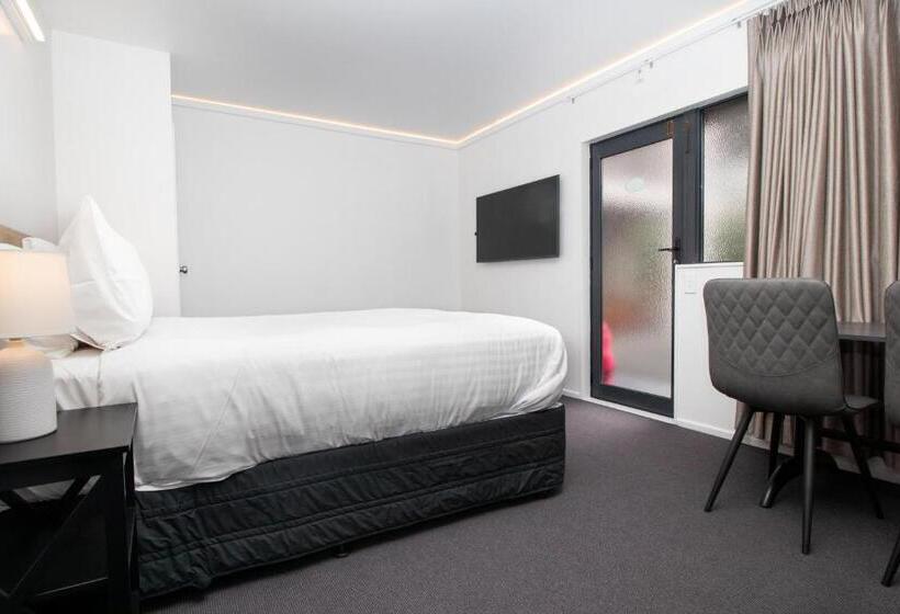 モーテル The Haven Newmarket Suites